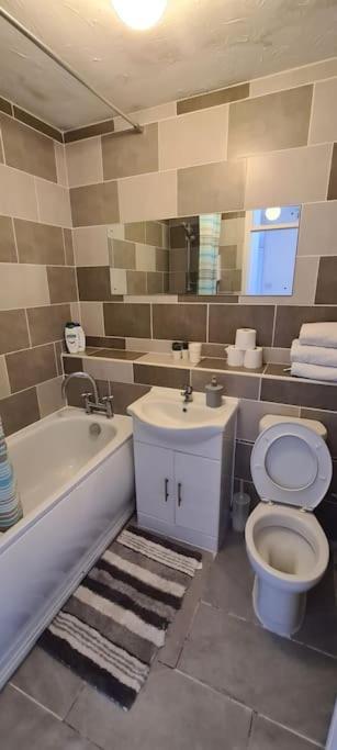 Private 2 Bed Flat Close To Excel & City Airport London Eksteriør billede