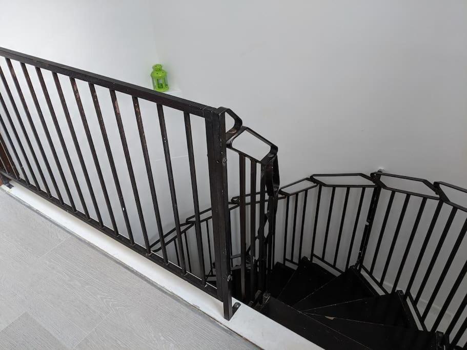 Private 2 Bed Flat Close To Excel & City Airport London Eksteriør billede